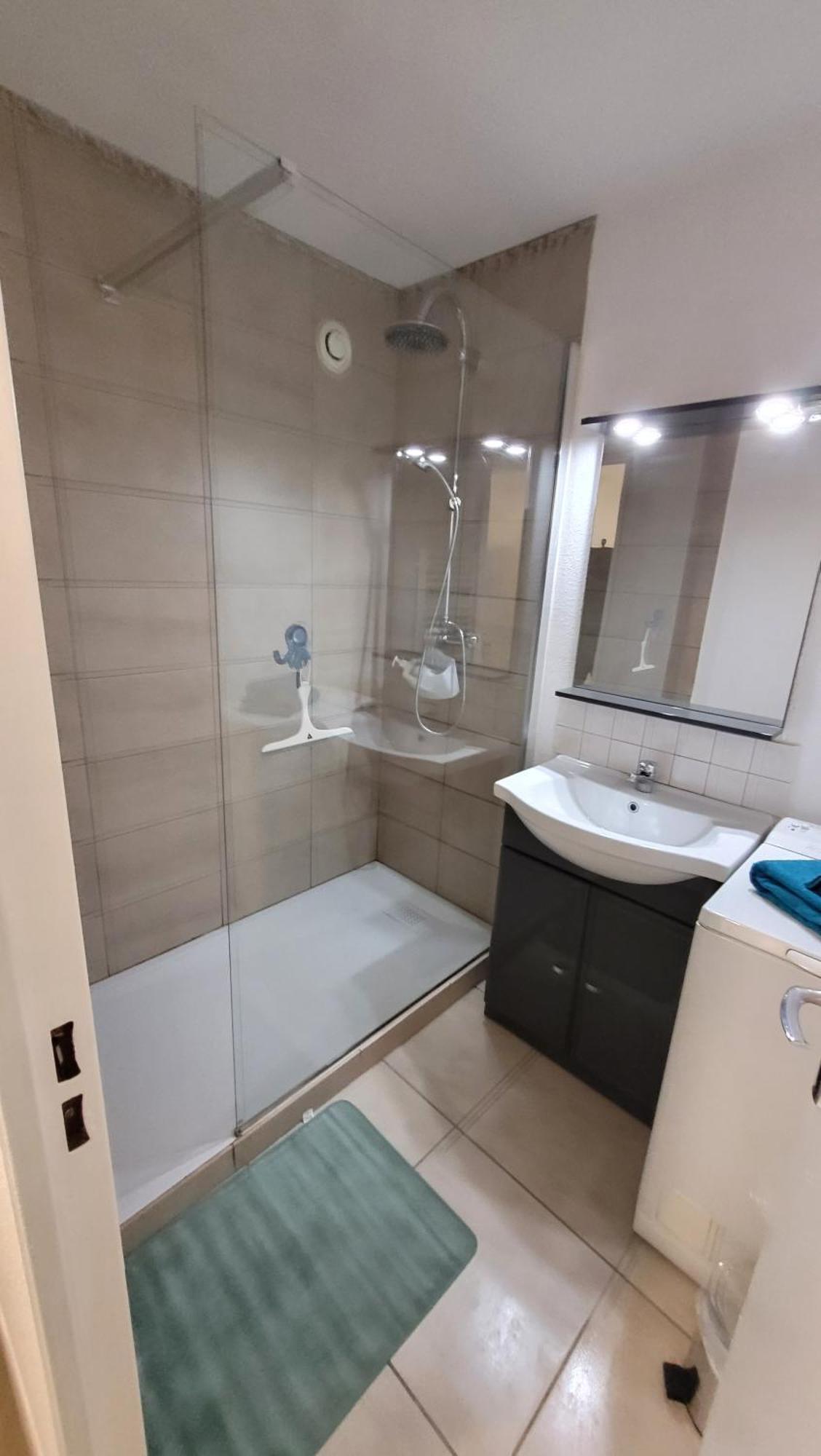 Grand Studio Confortable Jusqu'A 4 Personnes Digne-les-Bains Bagian luar foto
