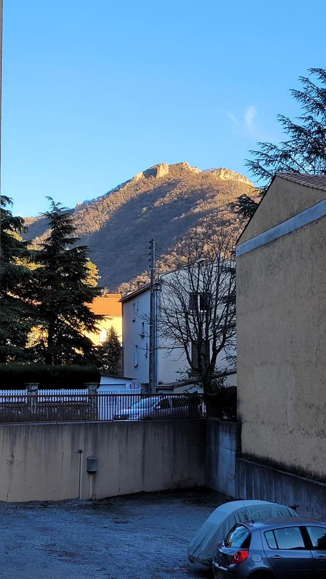 Grand Studio Confortable Jusqu'A 4 Personnes Digne-les-Bains Bagian luar foto